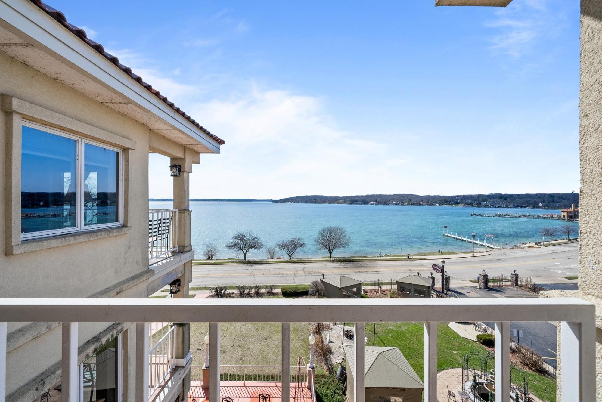Bella Vista Suites Lake Geneva Dış mekan fotoğraf